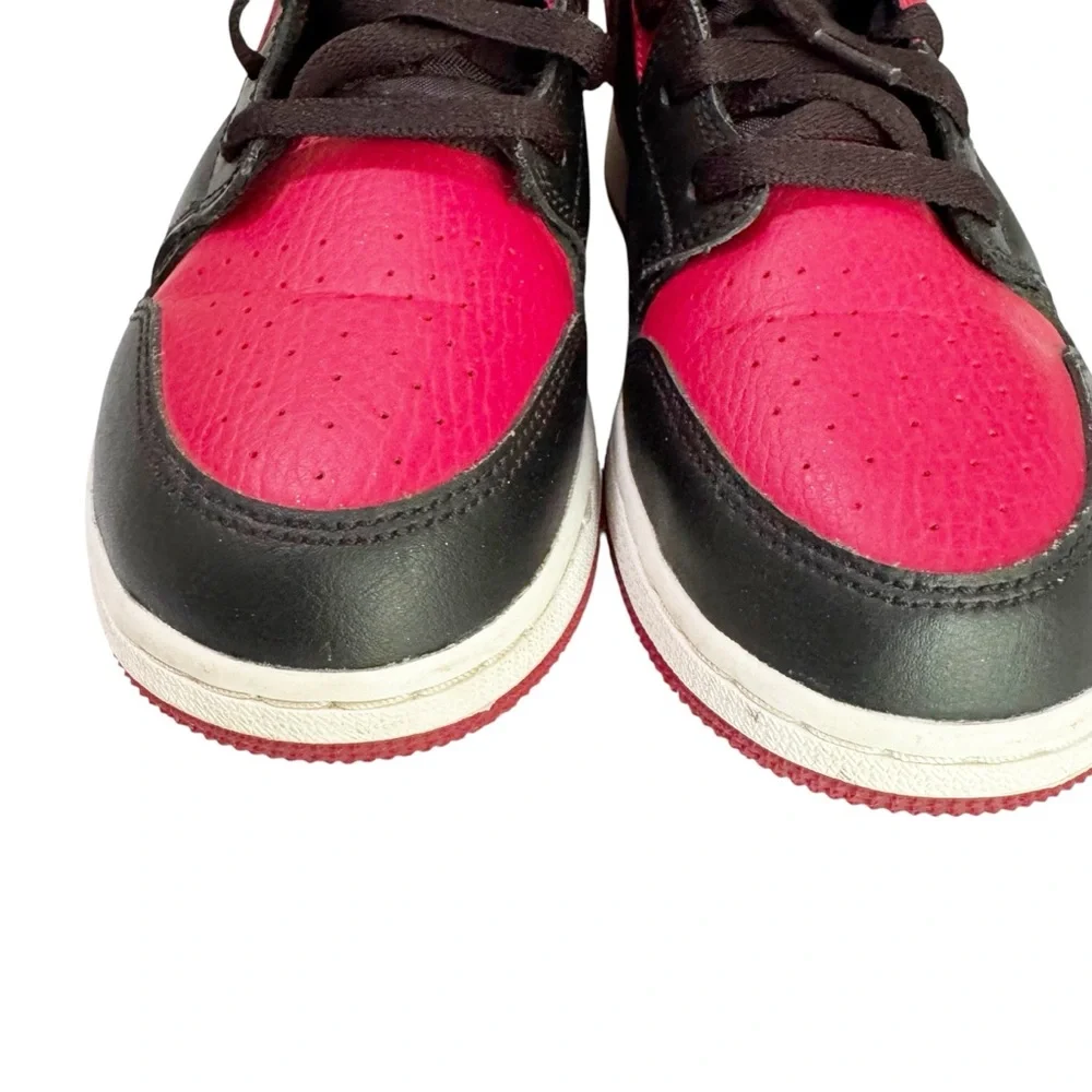 Nike Air Jordan 1 Mid GS Banned 2020 6 Youth